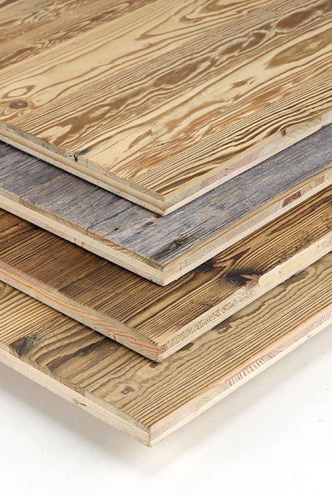 Dreischichtplatten aus original Altholz gehackt